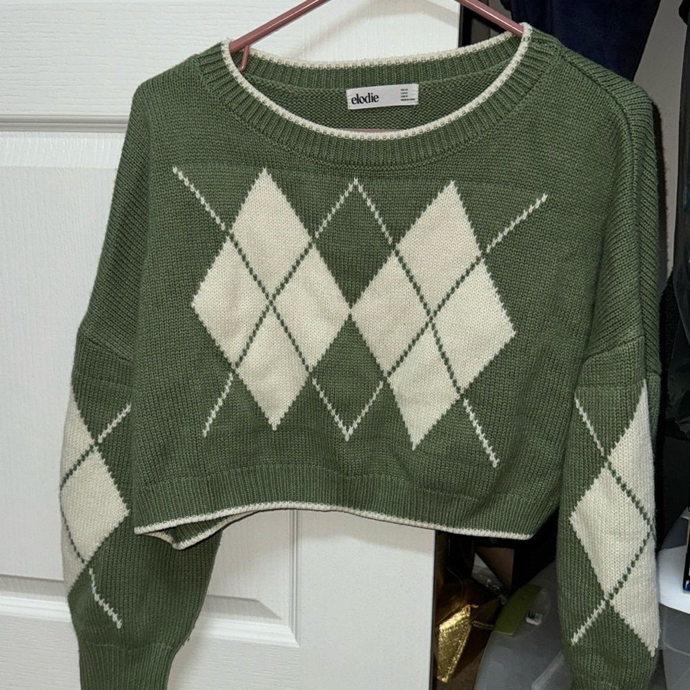 Cropped sweater